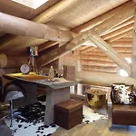 De Luxe 